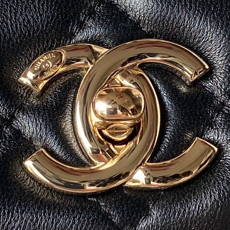 Ch**el top handle bags